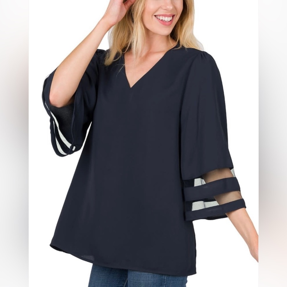Black Woven V-Neck Mesh Panel 3/4 Bell Sleeve Women’s Top size XXL